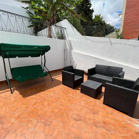 Suites 7 With Private Bathroom And Terrace בית הארחה